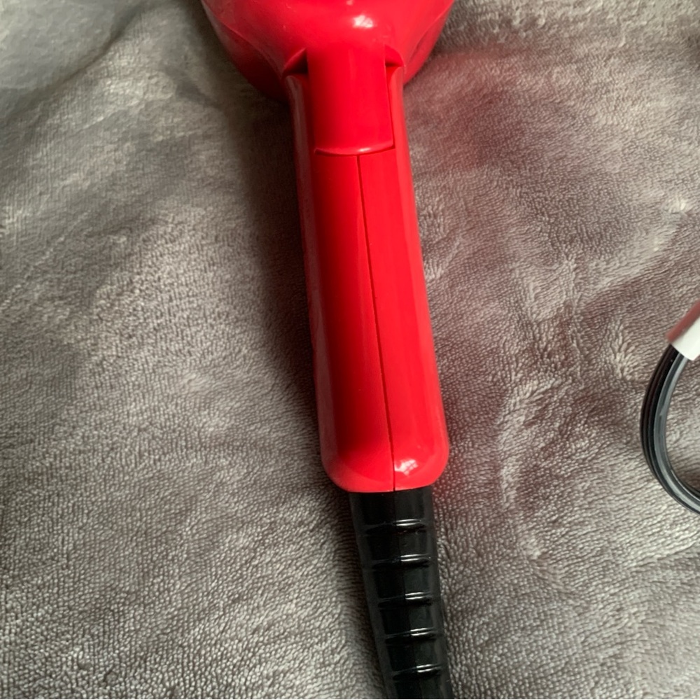 Vidal Sassoon Red/pink Hair Dryer small tiny hair dryer - Picture 8 of 8